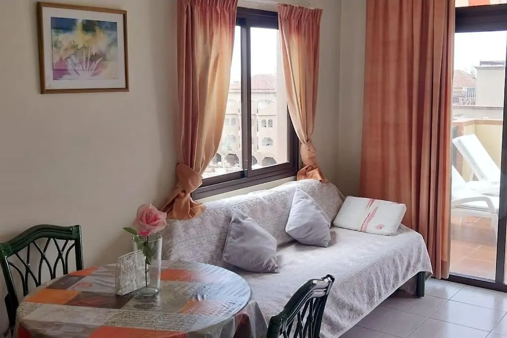 1-Bedroom Apartment With Big Terrace And Ocean View In Los Cristianos Los Cristianos  0*, Los Cristianos (Tenerife) Espagne